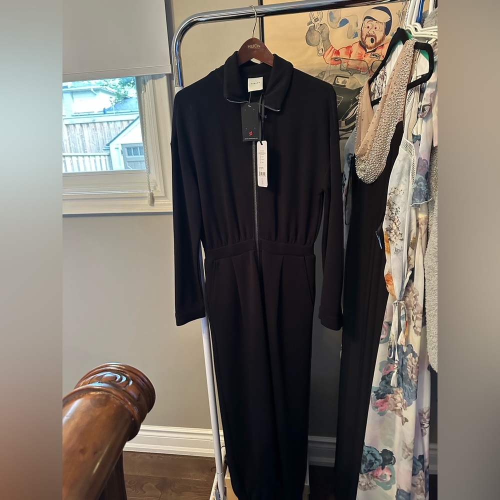 Peloton jumper with 3 pockets